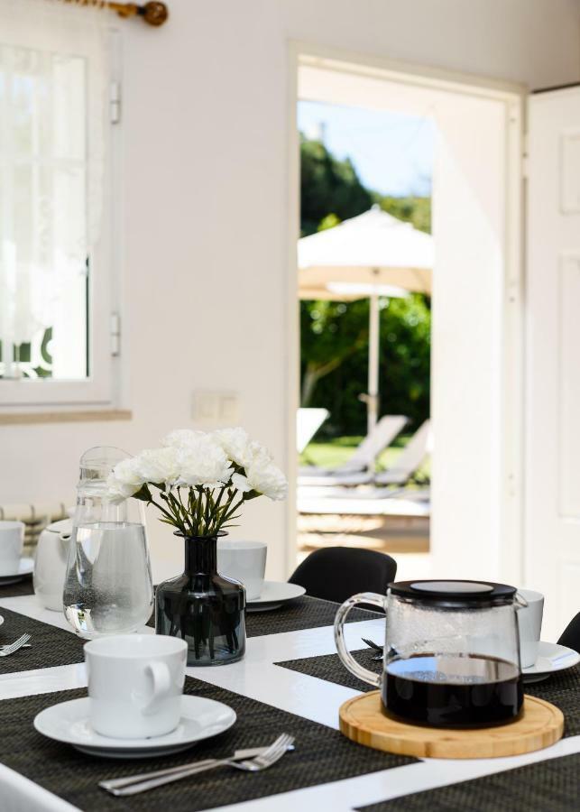 Exclusive Villa Toulouse With Pool In Falesia Algarve Albufeira Ngoại thất bức ảnh